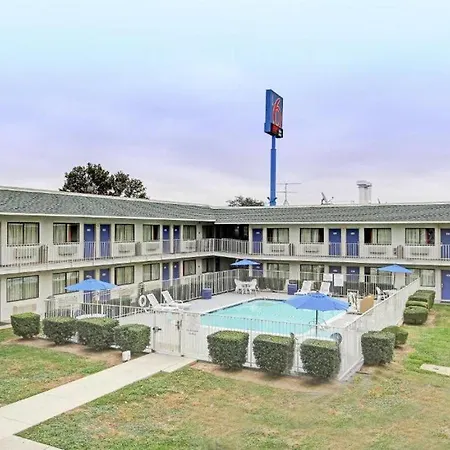 Motel 6-San Marcos, Tx